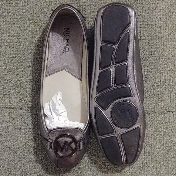 Michael Kors Flats - Picture 3 of 3